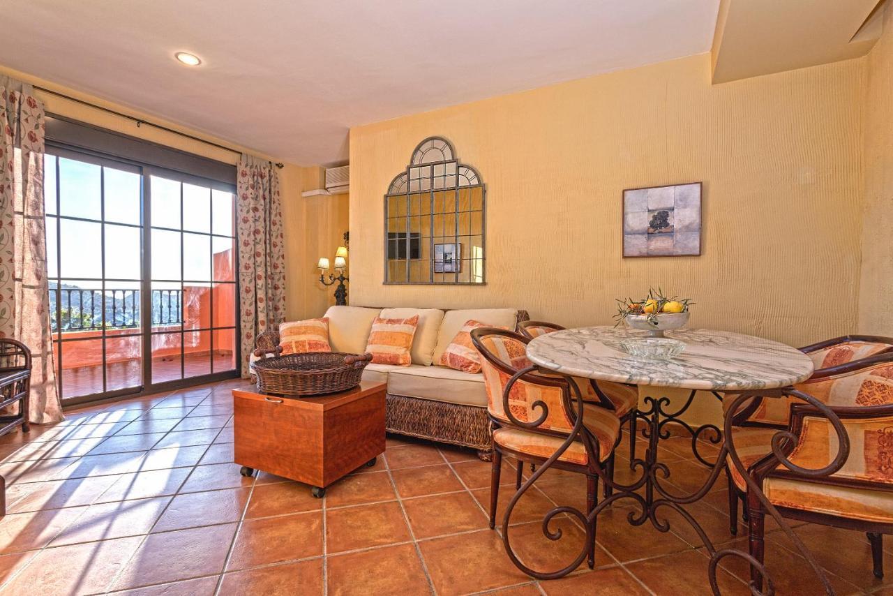 Casa Flores con Piscina interior climatizada Alcaucín Exterior foto